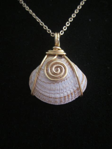 Wire Wrapped Shell Pendant Beaded Jewelry Jewelry Tutorials