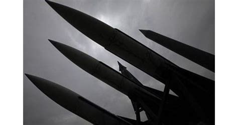 Китайски ракети край границата с Русия, Кремъл обаче не се тревожи