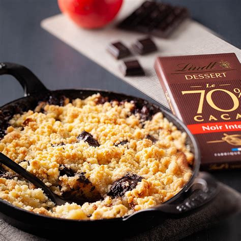 Crumble à La Farine De Châtaigne Aux Pommes Et Chocolat