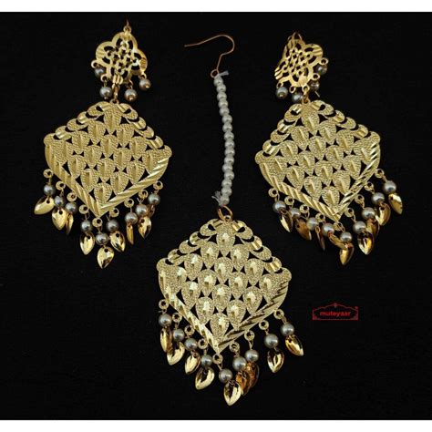 Golden Tikka Earring Set J Muteyaar