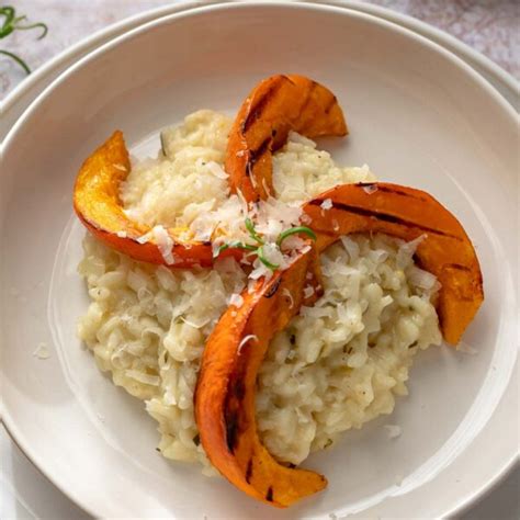 Rosmarin Risotto Mit Gegrilltem Hokkaido K Rbis Rezept Elle Republic