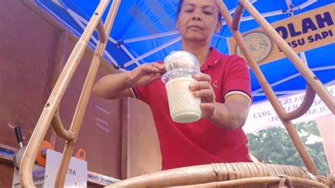 Dawet Susu Segar Minuman Tradisional Disajikan Modern