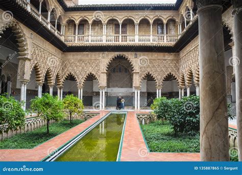 Seville Alcazar editorial image. Image of palace, garden - 135887865