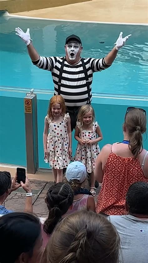 So Cute 😆😂 Tom Mime Seaworld Seaworldmime Funny Shorts Youtube