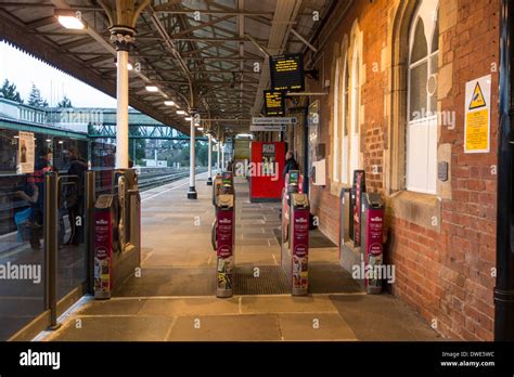 Hereford Railway Station Hi Res Stock Photography And Images Alamy