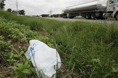 Baltimore City Council Amends Proposed Plastic Bag Ban To Allow For