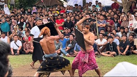 Presean Adat Lombok Pepadu Lingsar Vs Pepadu Lotim YouTube