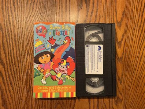 Dora The Explorer Super Silly Fiesta Vhs Acquista Ottieni