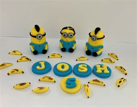 Despicable Me Minions Birthday Cake