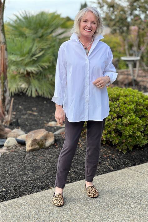 Ideas For What To Wear Over 60 A Well Styled Life® How To Wear Leggings Over 60 Fashion