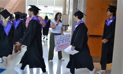 Guilford County seniors celebrate graduation with elementary students