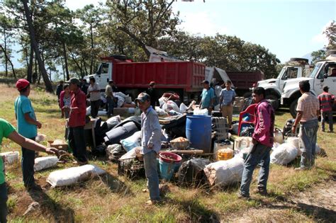 Los Desplazados Y Olvidados De Guerrero Tlachinollan Centro De