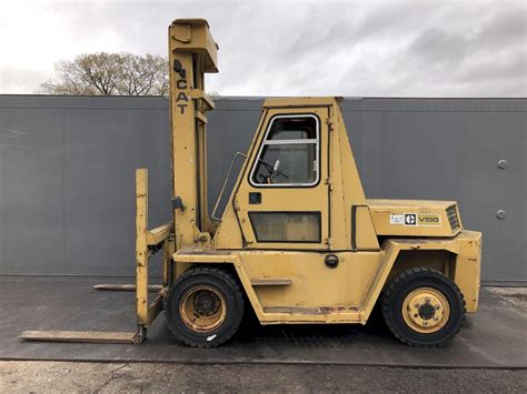 15 000 Lbs Cat Model V150 Enclosed Cab Diesel Forklift Stock 16933