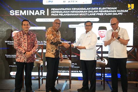 Kabar Nias Kementerian PUPR Sistem Transaksi Tol Nirsentuh Akan Uji