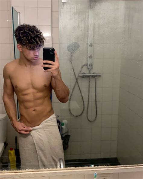 Sepanta Arya On Instagram Nothing Better Than A Nice After Shower