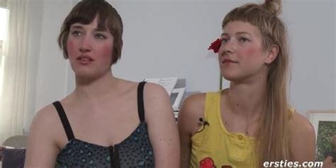 Geile Deutsche Blondine Verw Hnt Freundin Mit Gro Em Dildo Tnaflix