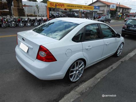 Ford Focus Rebaixado Com Rodas Evo Aro 20