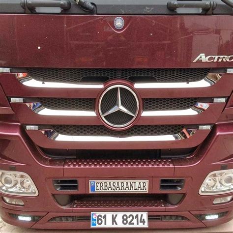 Intérieurs inox de Grille calandre Mercedes Actros MP3 Megaspace Ac