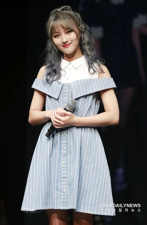 Dreamcatcher Siyeon Prequel Showcase 드림캐쳐 시연 Comeback 世界 旅行