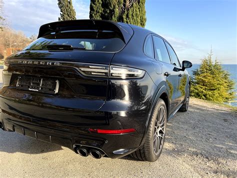 Ауди Ку8 2019, Приветствую, 4вд, расход 12.0, автоматическая коробка