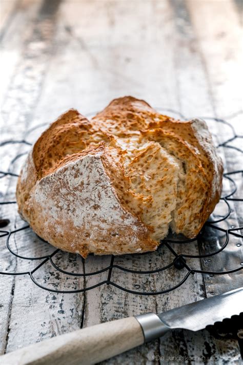 Schnelles Quarkbrot Ohne Hefe Ohne Gehzeit Brotrezept Rezept