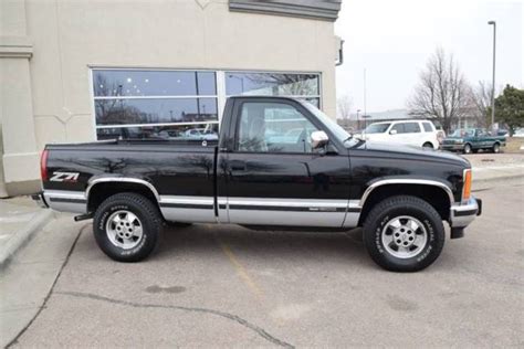 1992 Gmc Sierra 1500 Sle 2dr K1500 4wd Standard Cab Short Box Classic Gmc Sierra 1500