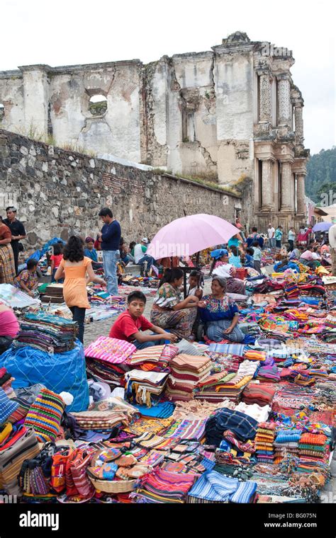 Mercado Del Carmen Eg Carmen Market In Antigua Guatemala Stock Photo