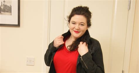 Paint the town red... - Frills 'n' Spills