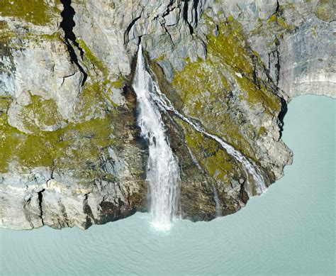 Les retombées Grande Dixence lénergie renouvelable au coeur des Alpes