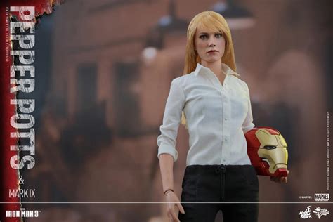 Hot Toys Pepper Potts Iron Man