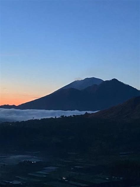 The Legend Of Kebo Iwa The Story Of The Creation Of Mount Batur In