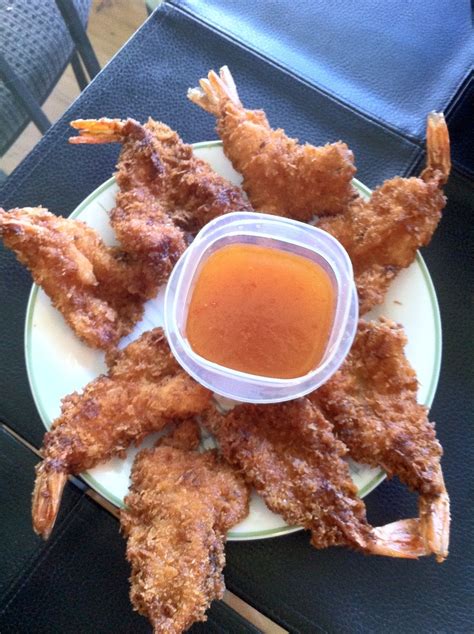 Shrimp In Panko Bread Crumbs With Sweet Chilli Sauce Dip Sweet Chilli Sweet Chilli Sauce Cooking