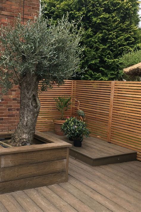 Composite Decking With Contemporary Fencing Artofit