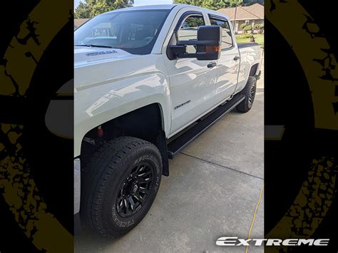 2019 Chevrolet Silverado 2500 HD 17x9 Fuel Offroad Wheels LT285 70R17