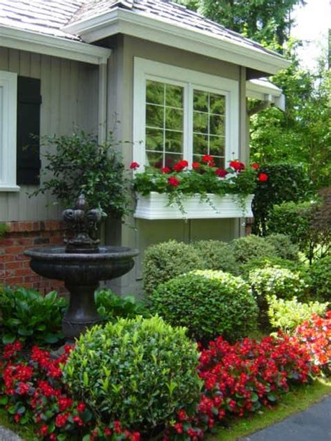 15 Creative Landscape Ideas For Front Yard To Makeover Outdoor Space