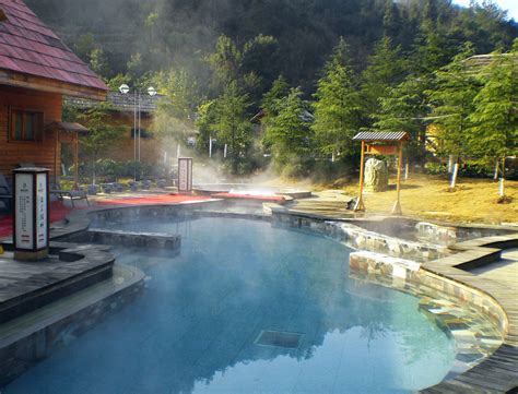 Lushan Xihai Hot Spring Resort Lushan West Sea