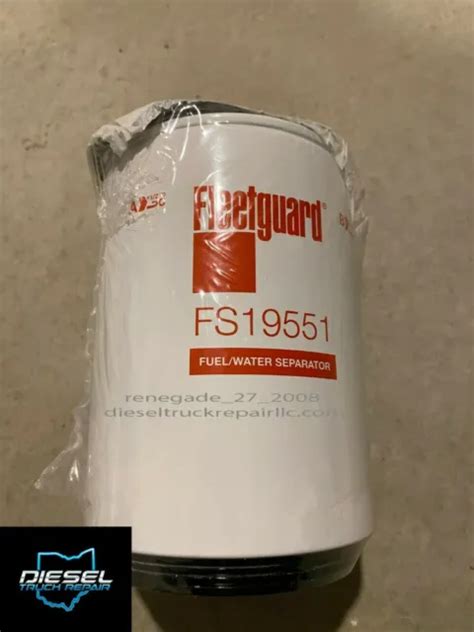 NEW GENUINE CUMMINS Fleetguard FS19551 Fuel Water Separator