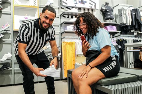 Foot Locker Sales Associate Job Description Duties Salary And More Job Descriptions Wiki