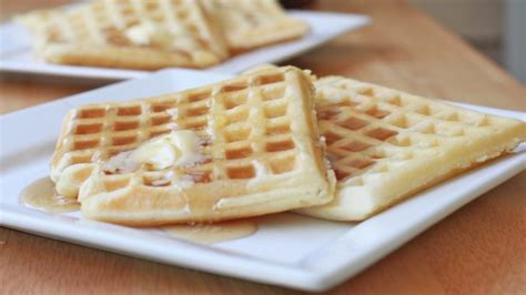 Easy Buttermilk Waffles Recipe