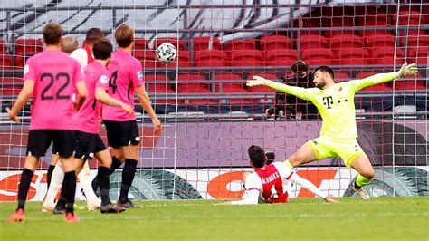 Ajax Vs Utrecht El Gol De Edson Álvarez Que Logró Darle El Agónico