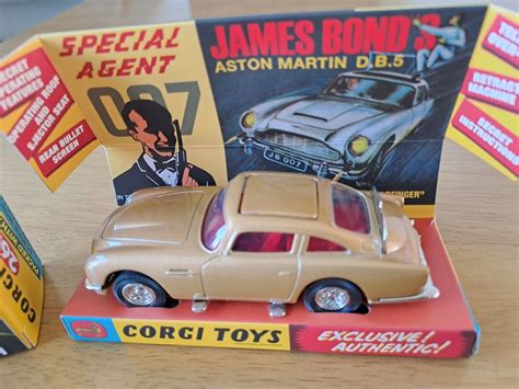 Corgi Toys Reissue No261 James Bonds Aston Martin DB5 Gold Boxed EBay