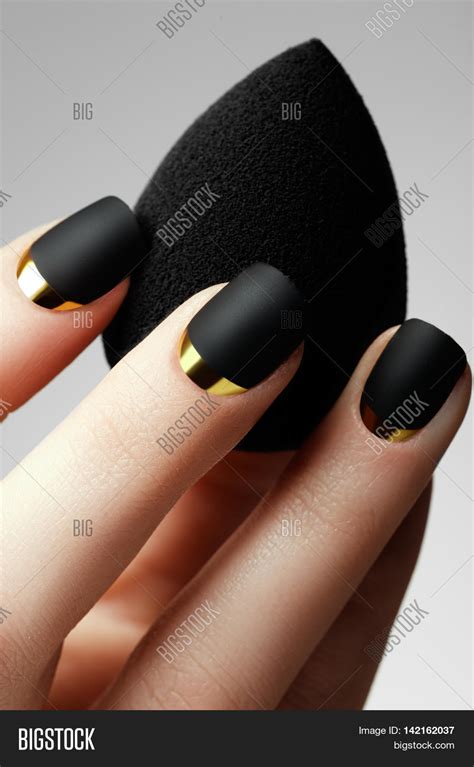 Black Matte Nail Image & Photo (Free Trial) | Bigstock