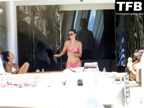 Demi Moore Looks Sensational At 59 In A Red Bikini On Vacation In