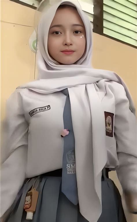 Pin Di Model Pakaian Hijab