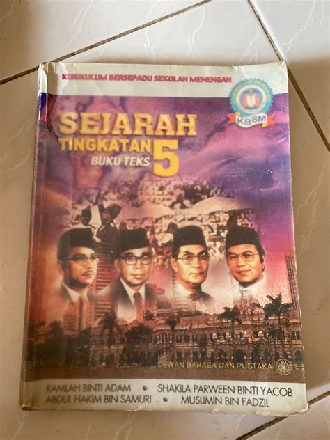 Form 5 Sejarah Textbook - LeonardocelBall