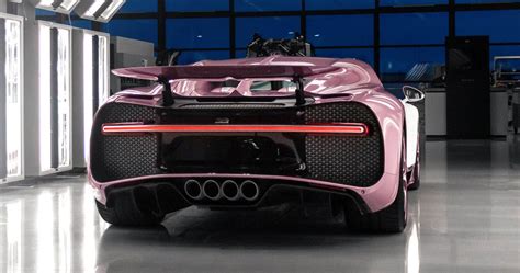 Bugatti Customer Buys Wife This $3.2 Million Pink And White Chiron ...