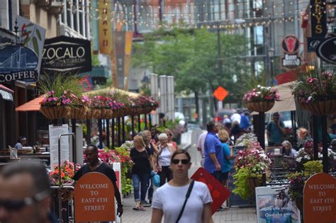East 4th Street | Streets & Transportation