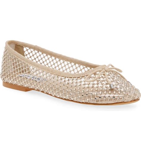 36 Fashion Editor Approved Mesh Flats That Are So Stylish Who What Wear