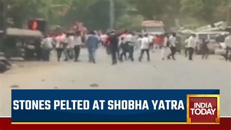 Stones Pelted At Ram Navami Procession In Gujarats Vadodara Youtube