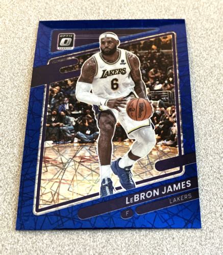 Panini Donruss Optic Blue Velocity Prizm Lebron James